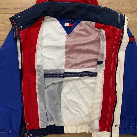 90’s Tommy Hilfiger Jacket + Packable Hood (Sz L) - Picture 5 of 12